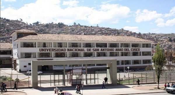 Cusco: Sunedu otorgó licencia institucional a Universidad San Antonio de Abab 