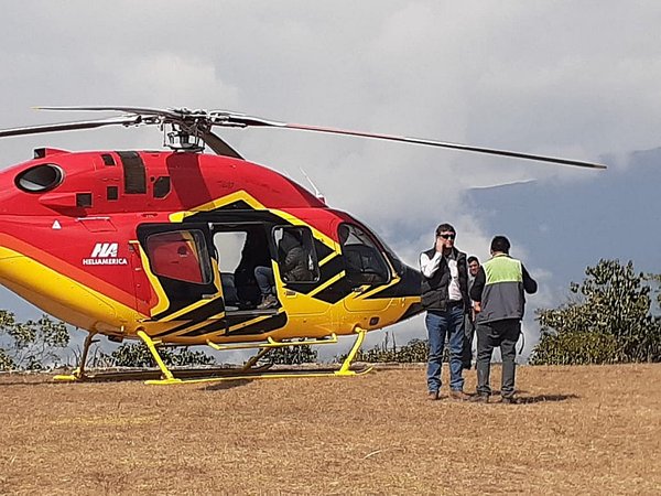 Burlan reglamentación y aterrizan helicóptero en pleno Conjunto Arqueológico de Choquequirao (FOTOS)