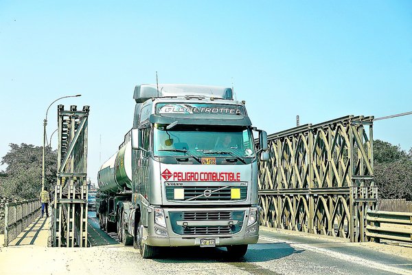 Puente provisional Ramiro Prialè tiene más de dos años y está en abandono