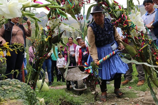 Machu Picchu: Inician obra de mejoramiento de la carretera a Choquellusca